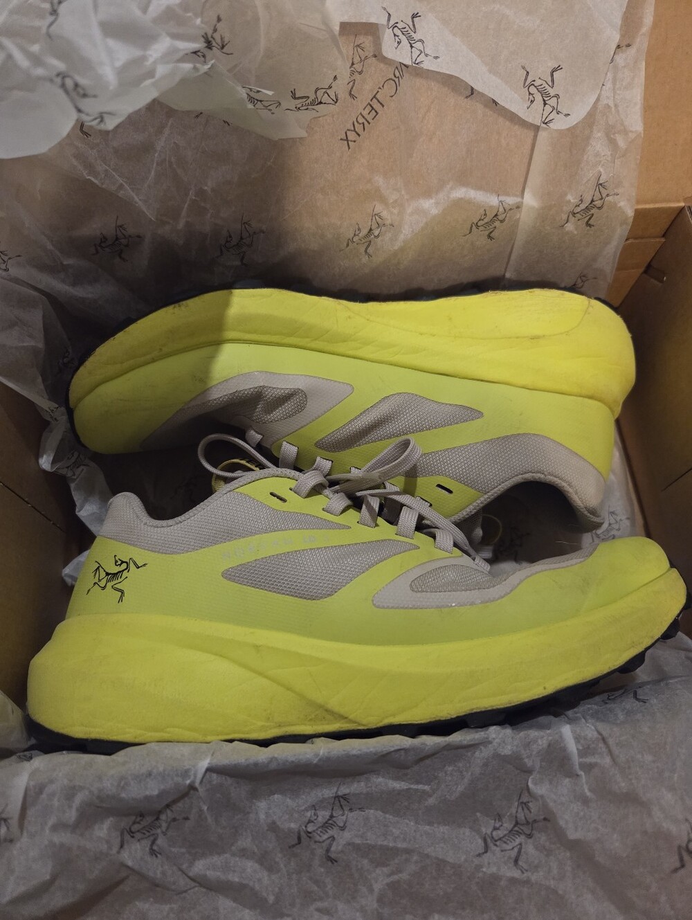 Arc'teryx Norvan 3 6.5 W Neon Yellow/tan Running Shoes